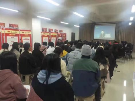 da25081352854efdd1c50a92402f542