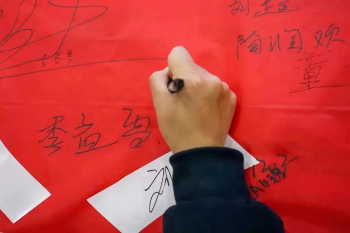 图片18.jpg 图片18.jpg