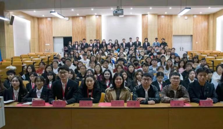 3e370099ade52c7c38b6d5ba51d2411