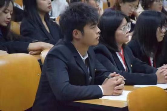 94eb42a09149add9b6732ca5fa6c965