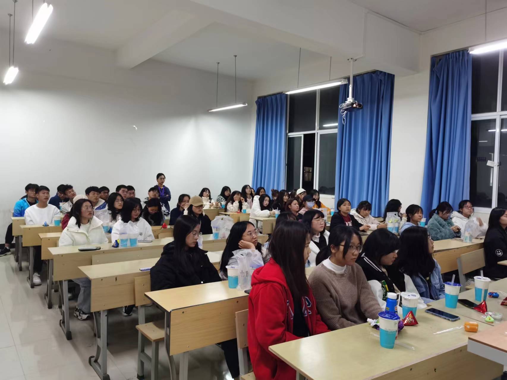 mmexport1672472719457 mmexport1672472719457