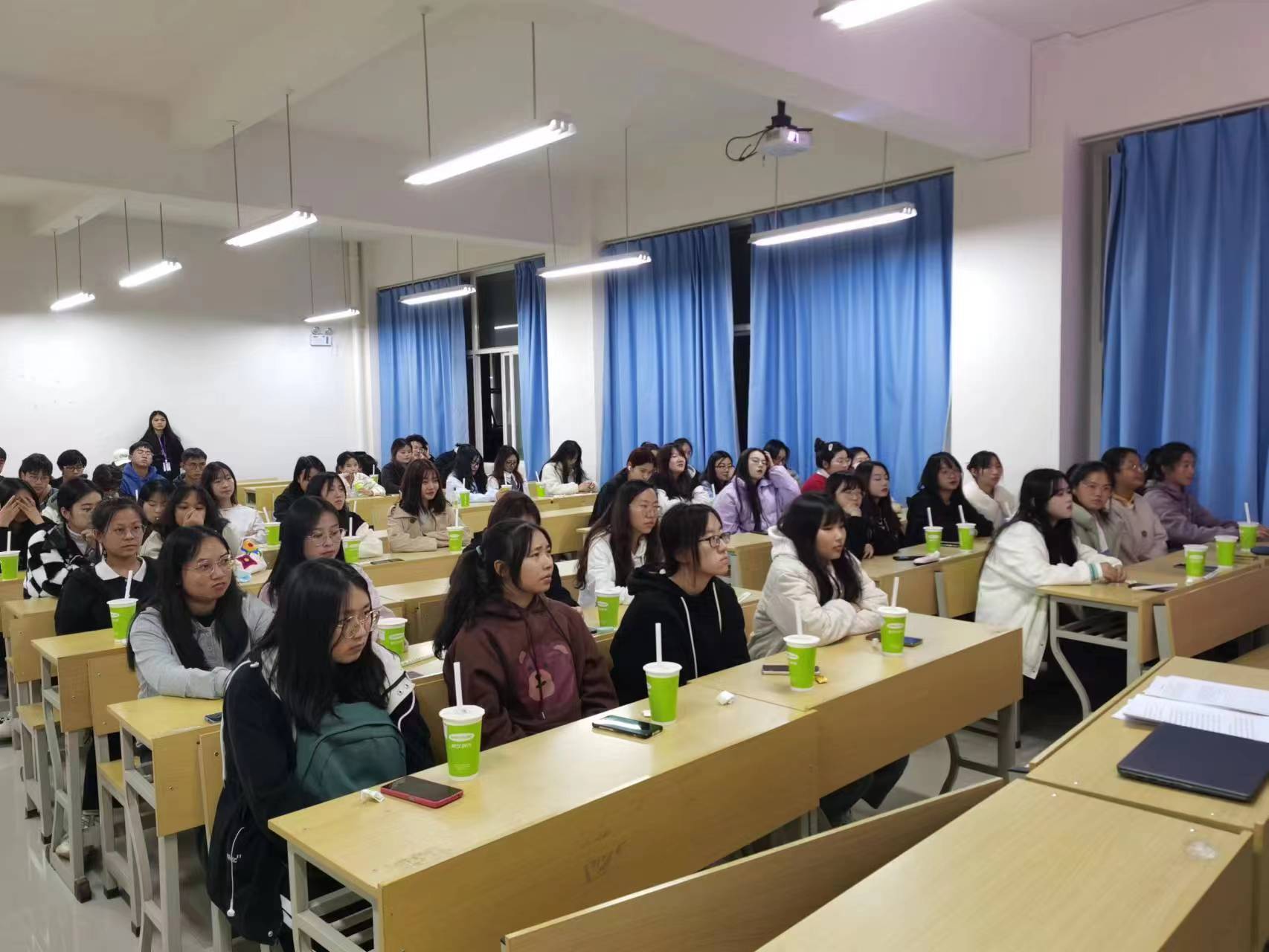 mmexport1672472732630 mmexport1672472732630