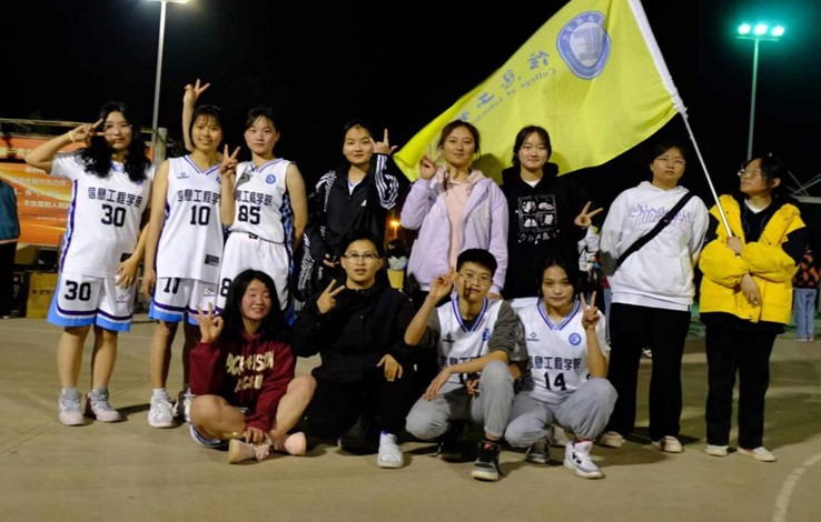 女篮合照1.jpg